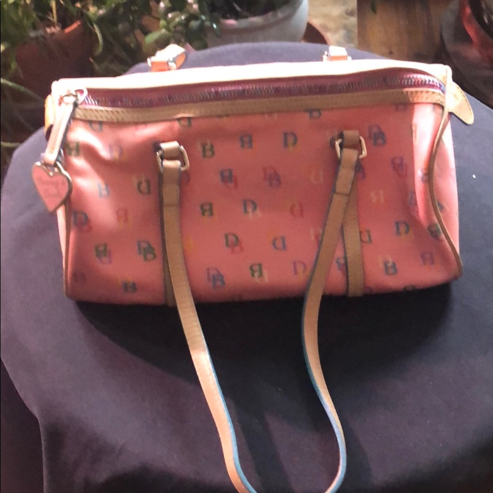 Dooney & Bourke Handbag in Pink with Logo